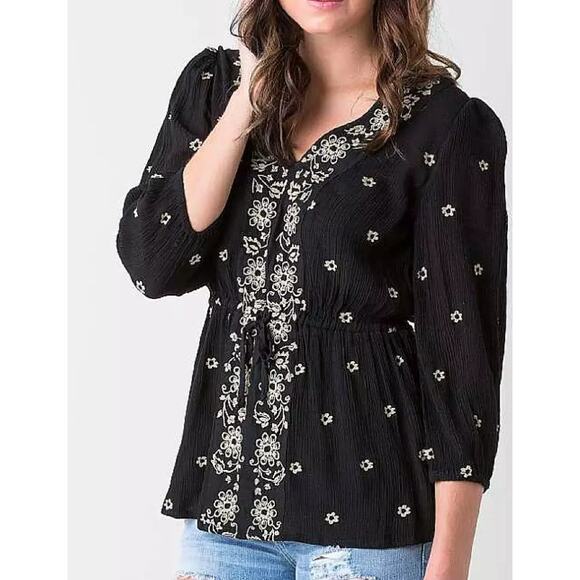 Patrons Of Peace Embroidered Black Floral Top Size M - Picture 2 of 7